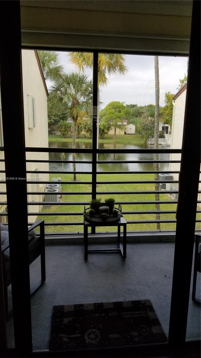 11368 Taft Street, Unit 11368 Pembroke Pines, FL 33026 - Photo 6 of 20