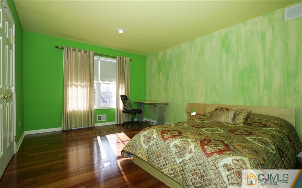 67 Spring Street Edison, NJ 08820 - Photo 12 of 14 Gallery Image 12