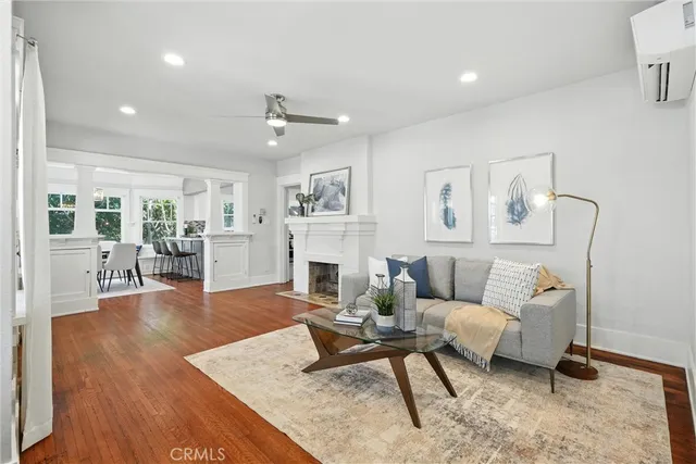 $1,148,999 | 222 Kennebec Avenue, Long Beach, CA 90803