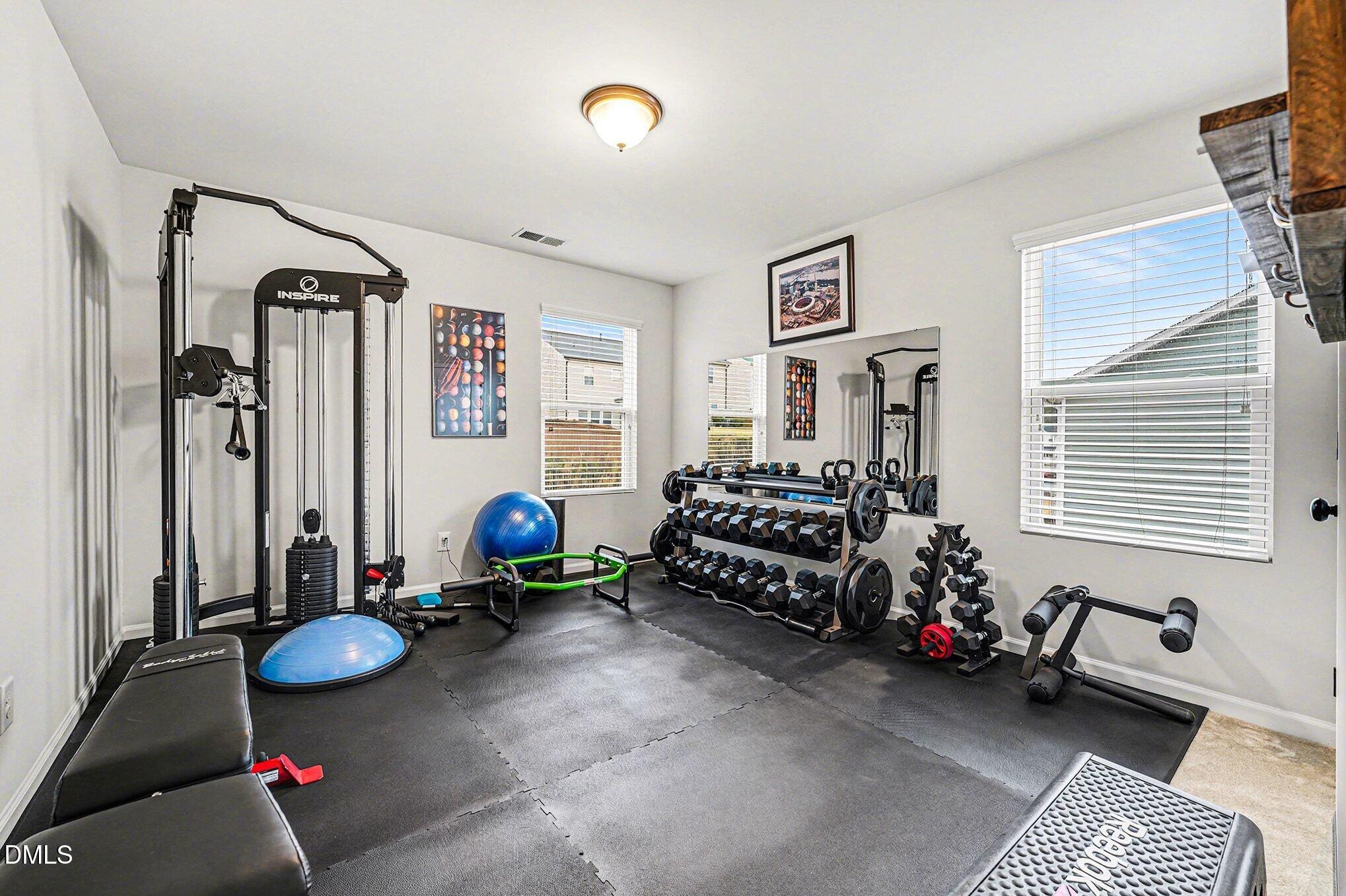 3437 Longleaf Estates Drive Raleigh, NC 27616 - Photo 23 of 32 027_file_3068