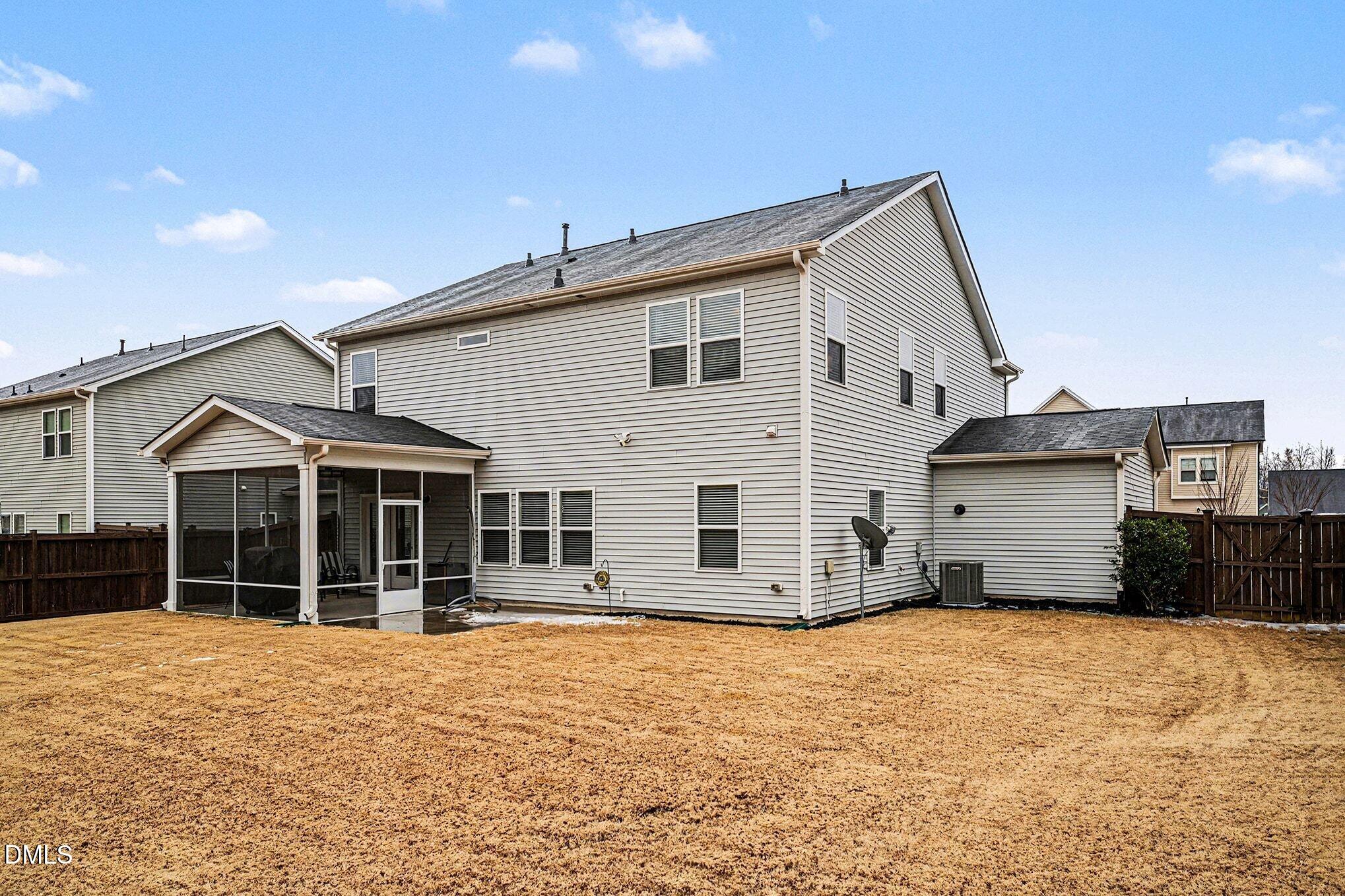 3437 Longleaf Estates Drive Raleigh, NC 27616 - Photo 27 of 32 034_file_4740