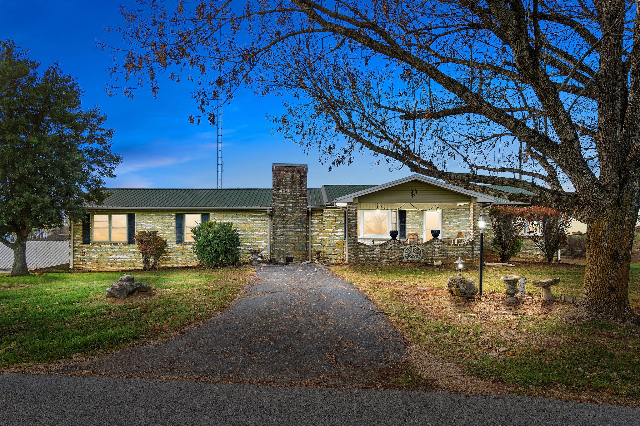 3430 Locust Grove Road Hopkinsville, KY 42240 - Photo 1 of 40 Gallery Image 1