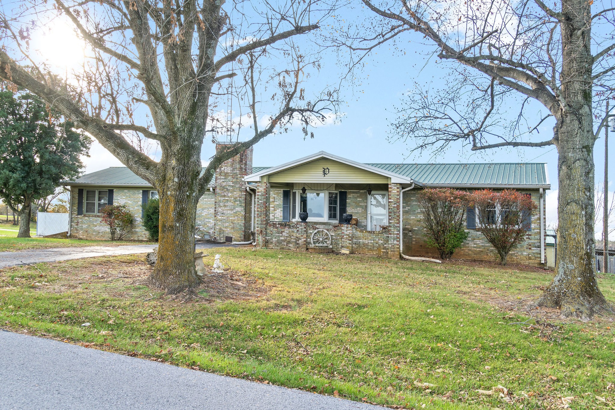 3430 Locust Grove Road Hopkinsville, KY 42240 - Photo 4 of 40 Gallery Image 4