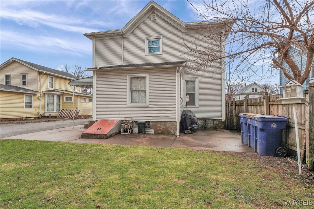 159 South Transit Street Lockport City, NY 14094 - Photo 6 of 34