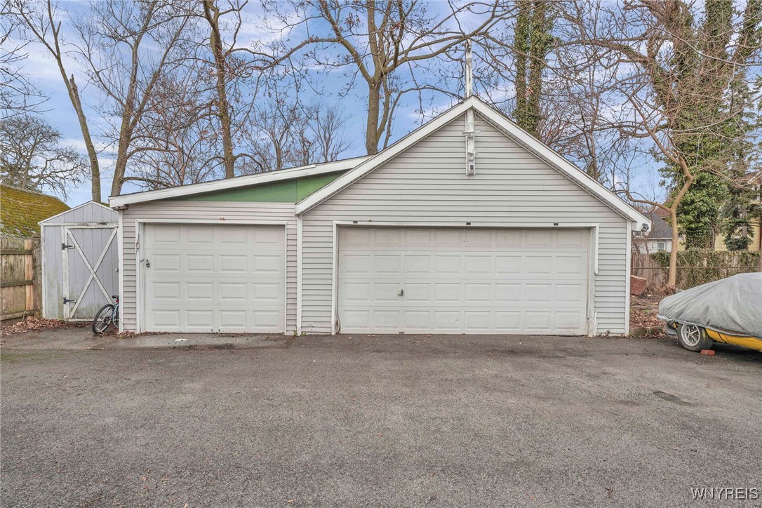 159 South Transit Street Lockport City, NY 14094 - Photo 7 of 34