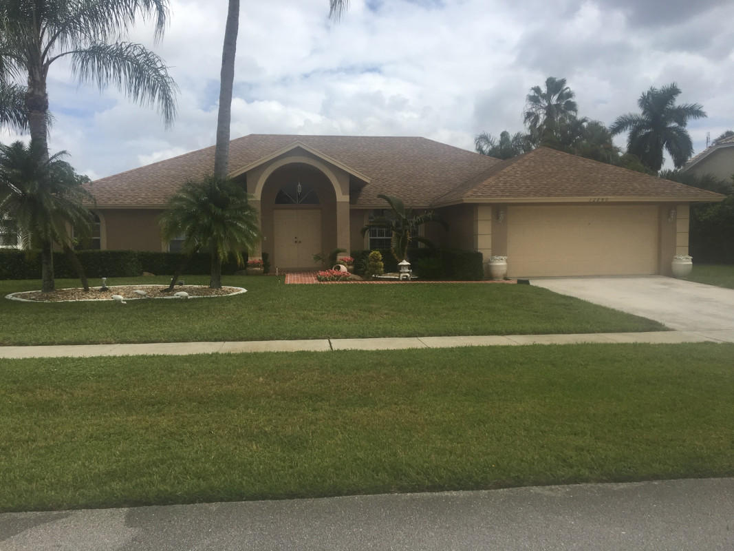 12840 Kingsway Road Wellington, FL 33414 - Photo 1 of 11 FRONT