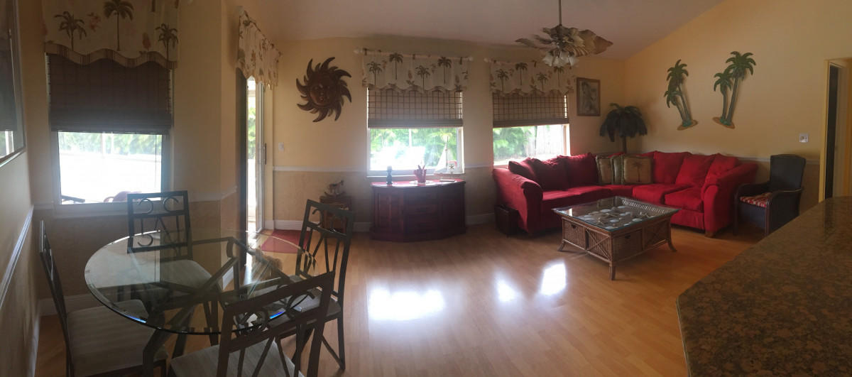 12840 Kingsway Road Wellington, FL 33414 - Photo 3 of 11 IMG_5547JPG