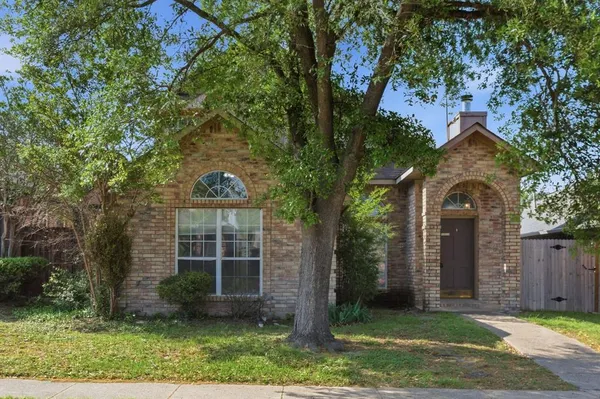 $240,000 | 2314 Weatherby Drive, Mesquite, TX 75181