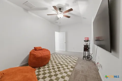 $575,000 | 160 Villars Drive, Salado, TX 76571