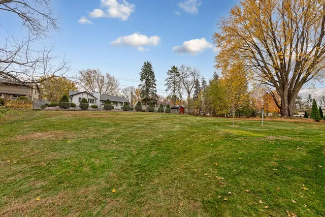 $289,900 | 821 Valley View Road, Faribault, MN 55021