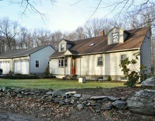 23 Evans Road Smithfield, RI 02814 - Photo 1 of 12 Exterior Front.