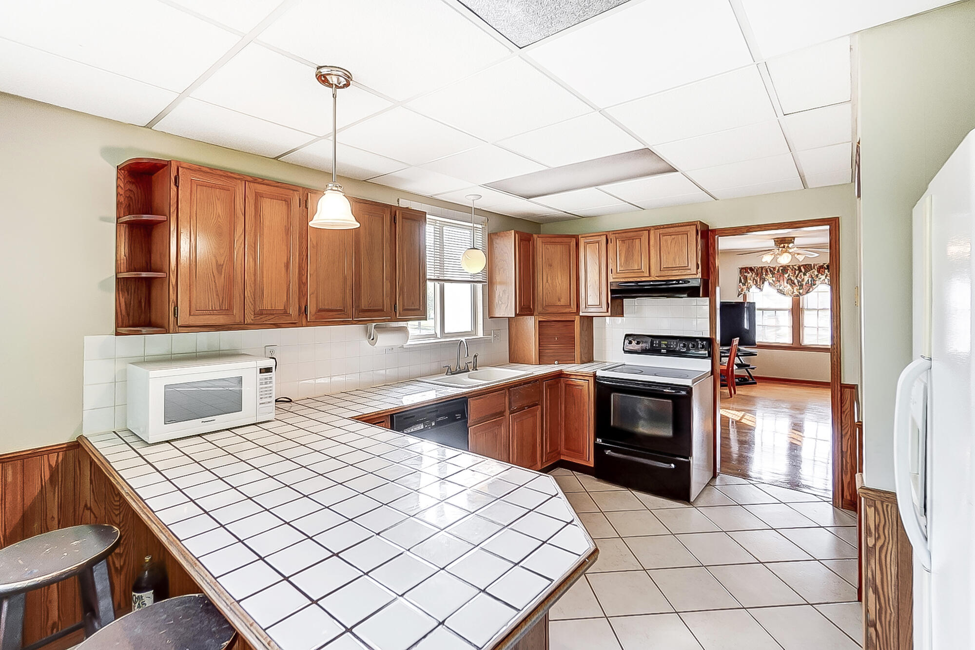 1757 Pembrook Road Springfield, OH 45504 - Photo 10 of 33 Gallery Image 10