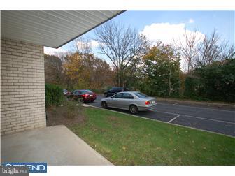 7 Rockford Road, Unit E1 Wilmington, DE 19806 - Photo 11 of 11 Exterior Back