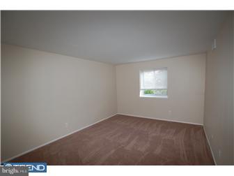 7 Rockford Road, Unit E1 Wilmington, DE 19806 - Photo 7 of 11 Bedroom - Main