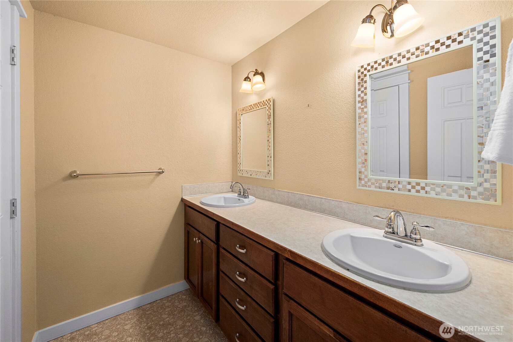 1330 Boise Street Fircrest, WA 98466 - Photo 19 of 37