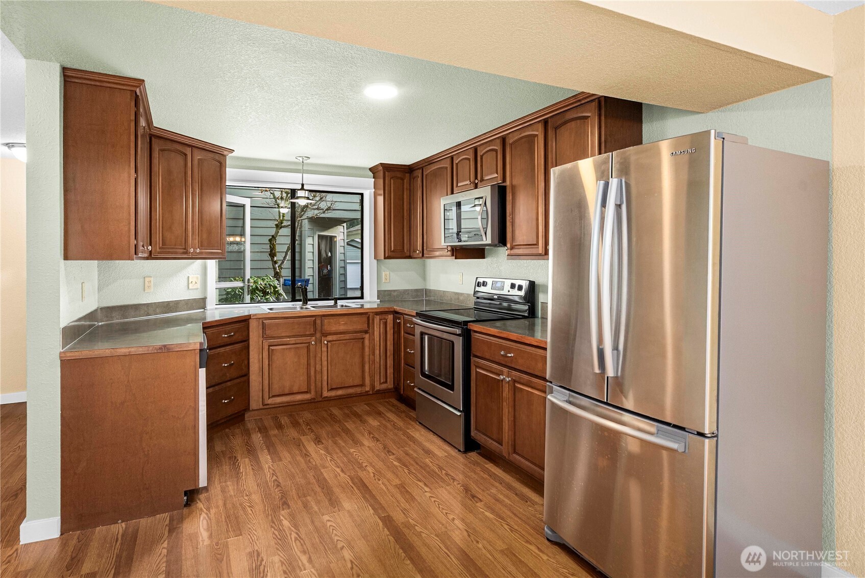 1330 Boise Street Fircrest, WA 98466 - Photo 9 of 37