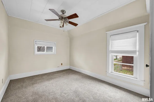 $140,000 | 655 North Cherry Street, Galesburg, IL 61401