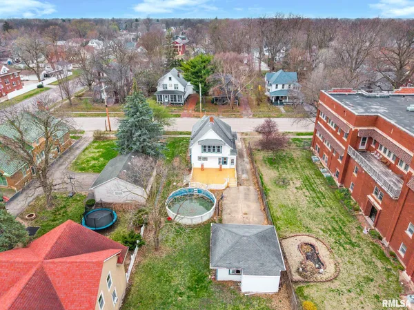 $140,000 | 655 North Cherry Street, Galesburg, IL 61401