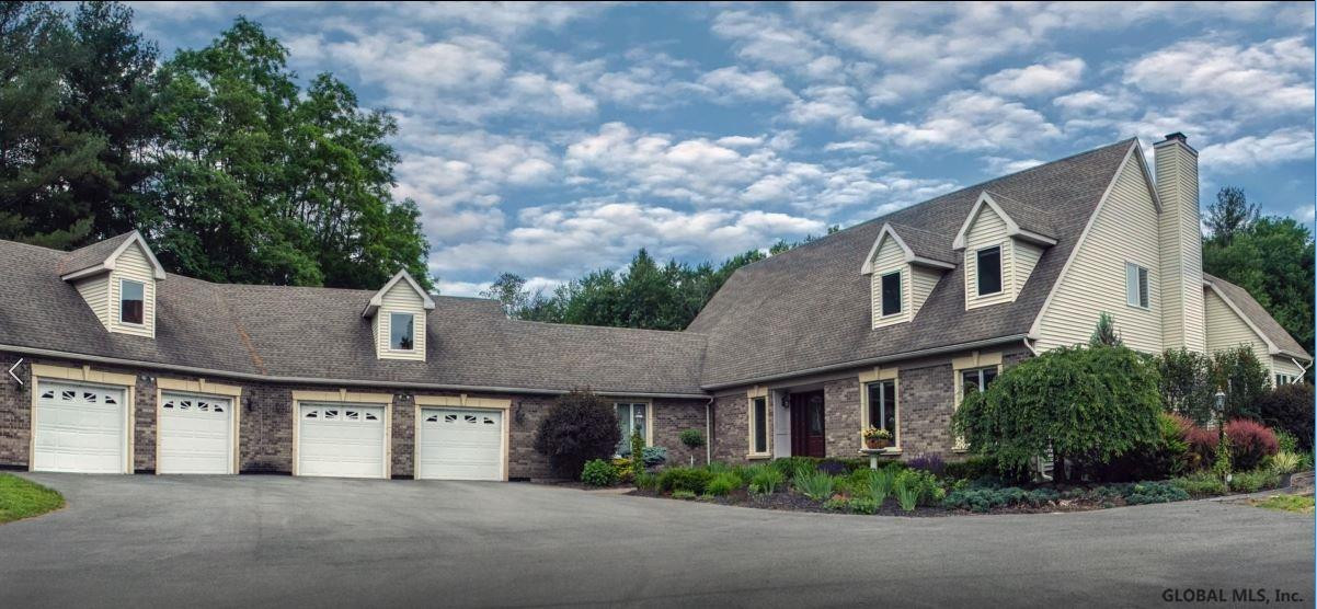 1381 Point Road Broadalbin, NY 12025 - Photo 3 of 27 Photo 3