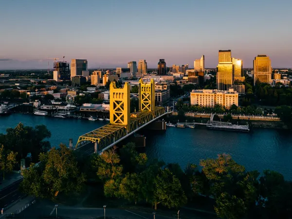 $1,295,000 | 500 J Street, Unit 1504, Sacramento, CA 95814