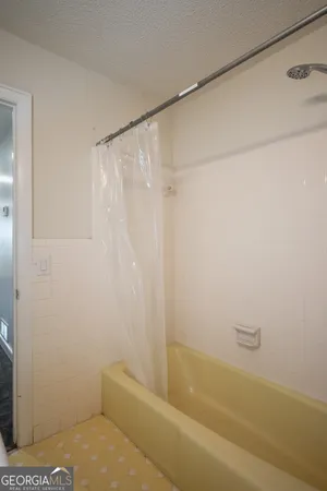 $510,000 | 110 Lakeview Drive, Winterville, GA 30683