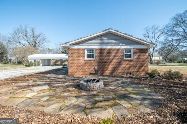 $510,000 | 110 Lakeview Drive, Winterville, GA 30683