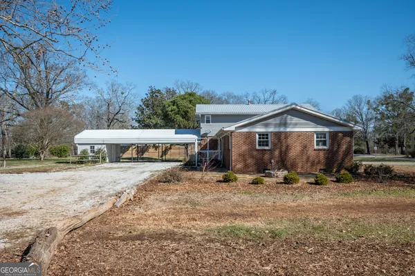 $510,000 | 110 Lakeview Drive, Winterville, GA 30683