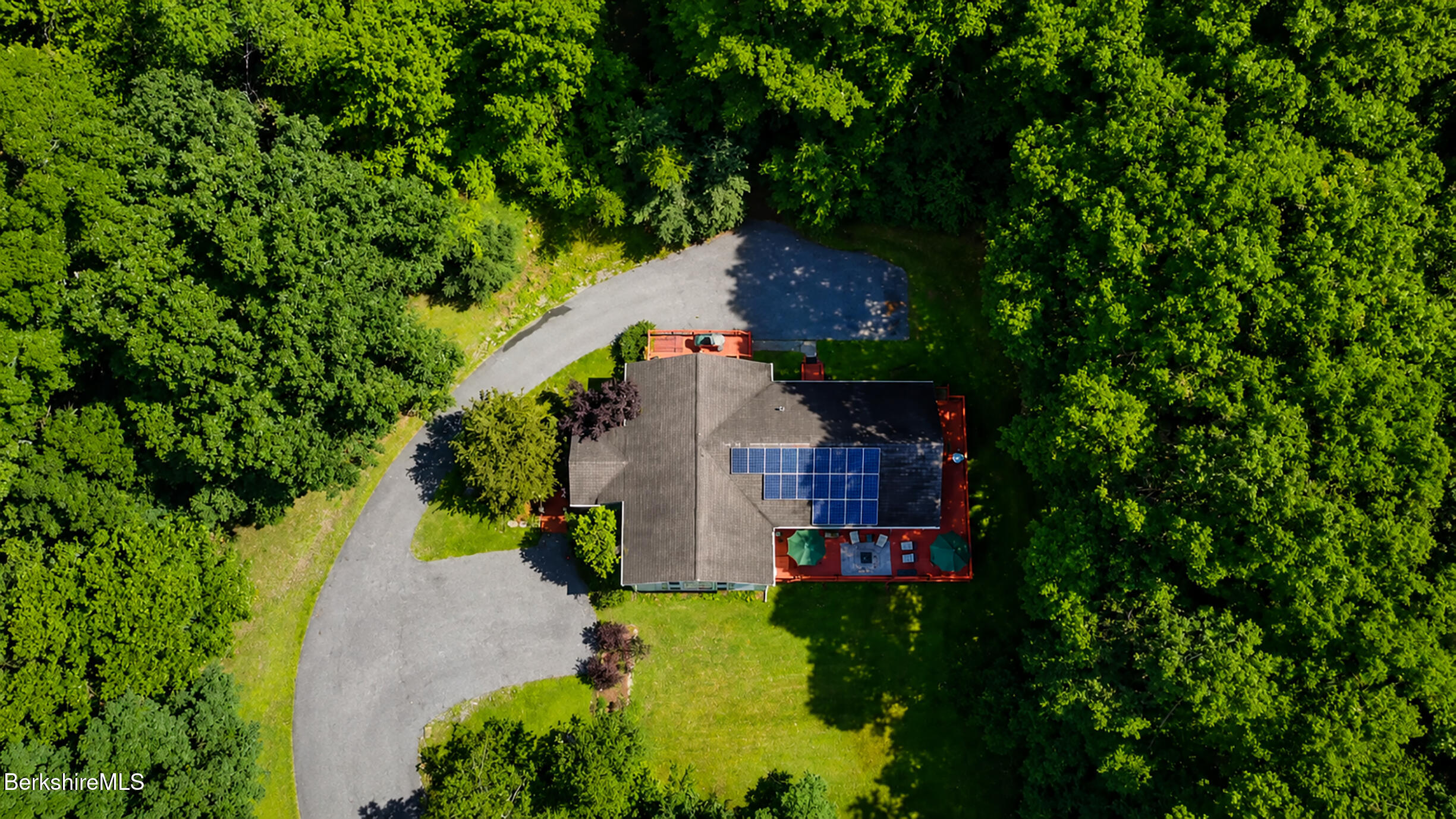 120 North Hoosac Road Williamstown, MA 01267 - Photo 46 of 47 vincentcarusophotography_120NHoosac_2026