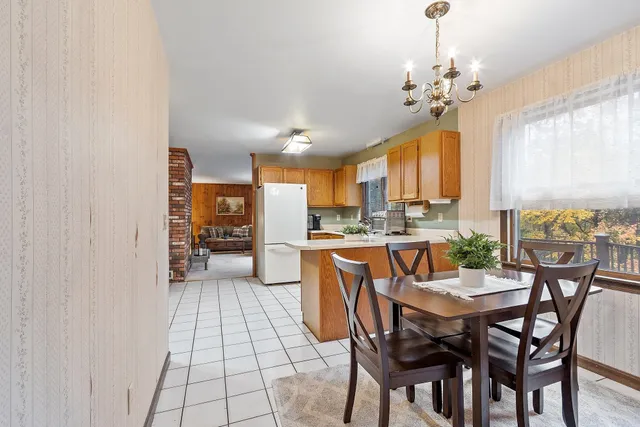 $635,000 | 9 Cardinal Road, Windham, NH 03087