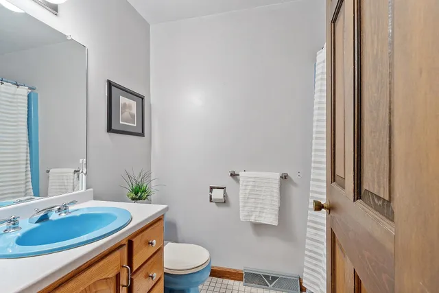 $635,000 | 9 Cardinal Road, Windham, NH 03087