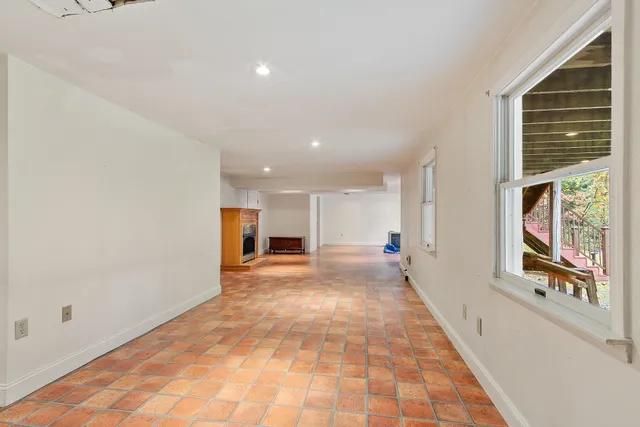 $635,000 | 9 Cardinal Road, Windham, NH 03087