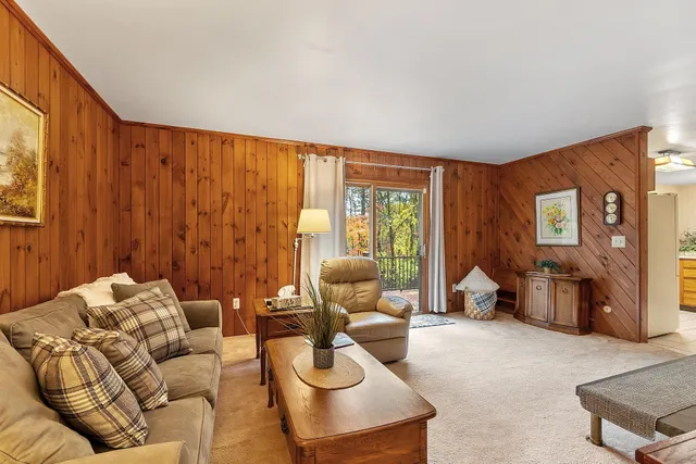 $635,000 | 9 Cardinal Road, Windham, NH 03087