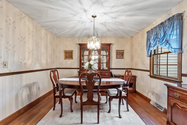 $635,000 | 9 Cardinal Road, Windham, NH 03087