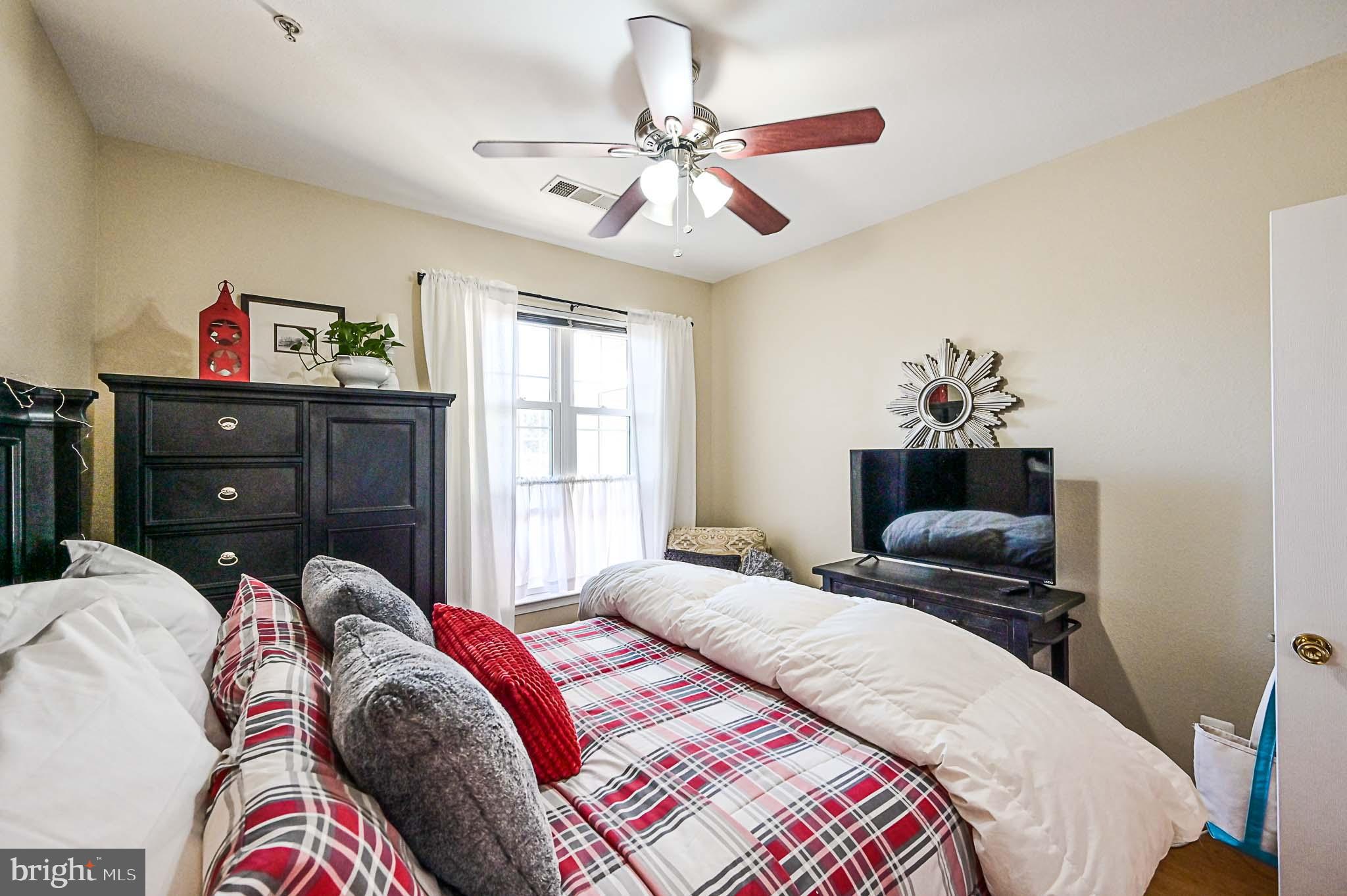 1570 Spring Gate Dr., Unit 7302 McLean, VA 22102 - Photo 17 of 47