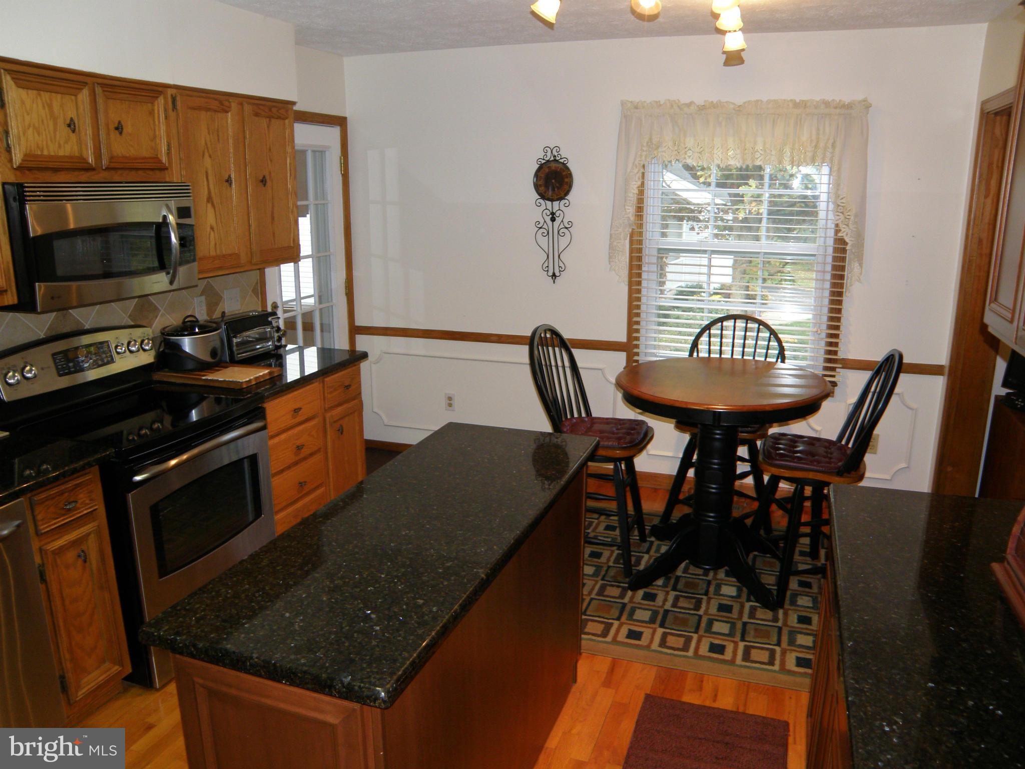 2960 Valley View Road Annapolis, MD 21401 - Photo 6 of 30 Kitchen