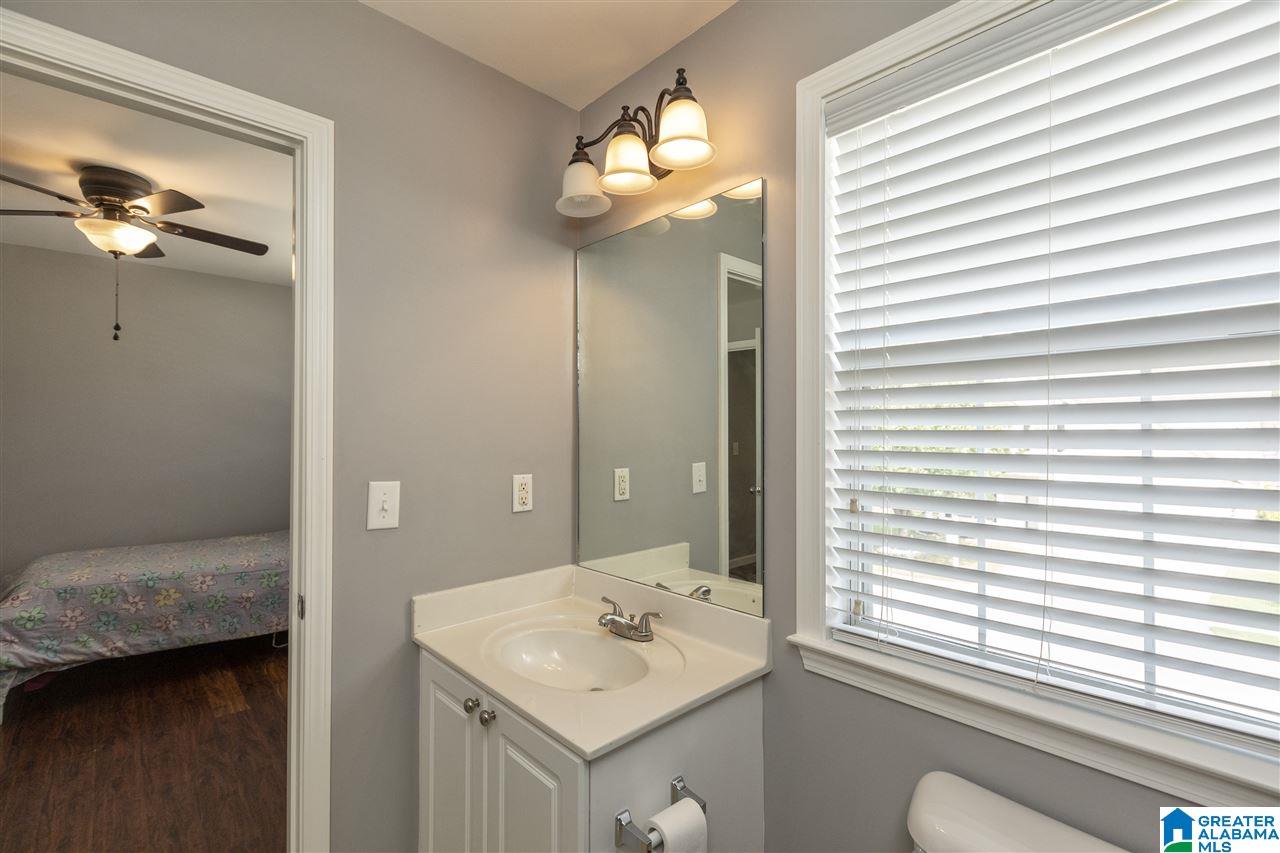 2406 Forest Lakes Lane Sterrett, AL 35147 - Photo 21 of 34