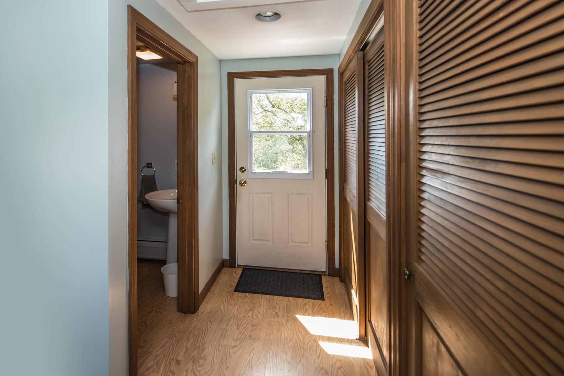 80 East Washington Street Rutland, VT 05701 - Photo 4 of 28