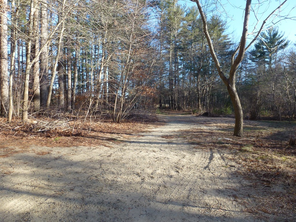 52 Rochester Road Carver, MA 02330 - Photo 23 of 24 Gallery Image 23