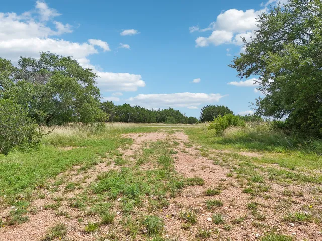 $325,000 | 144 Cherokee Ridge, Bertram, TX 78605