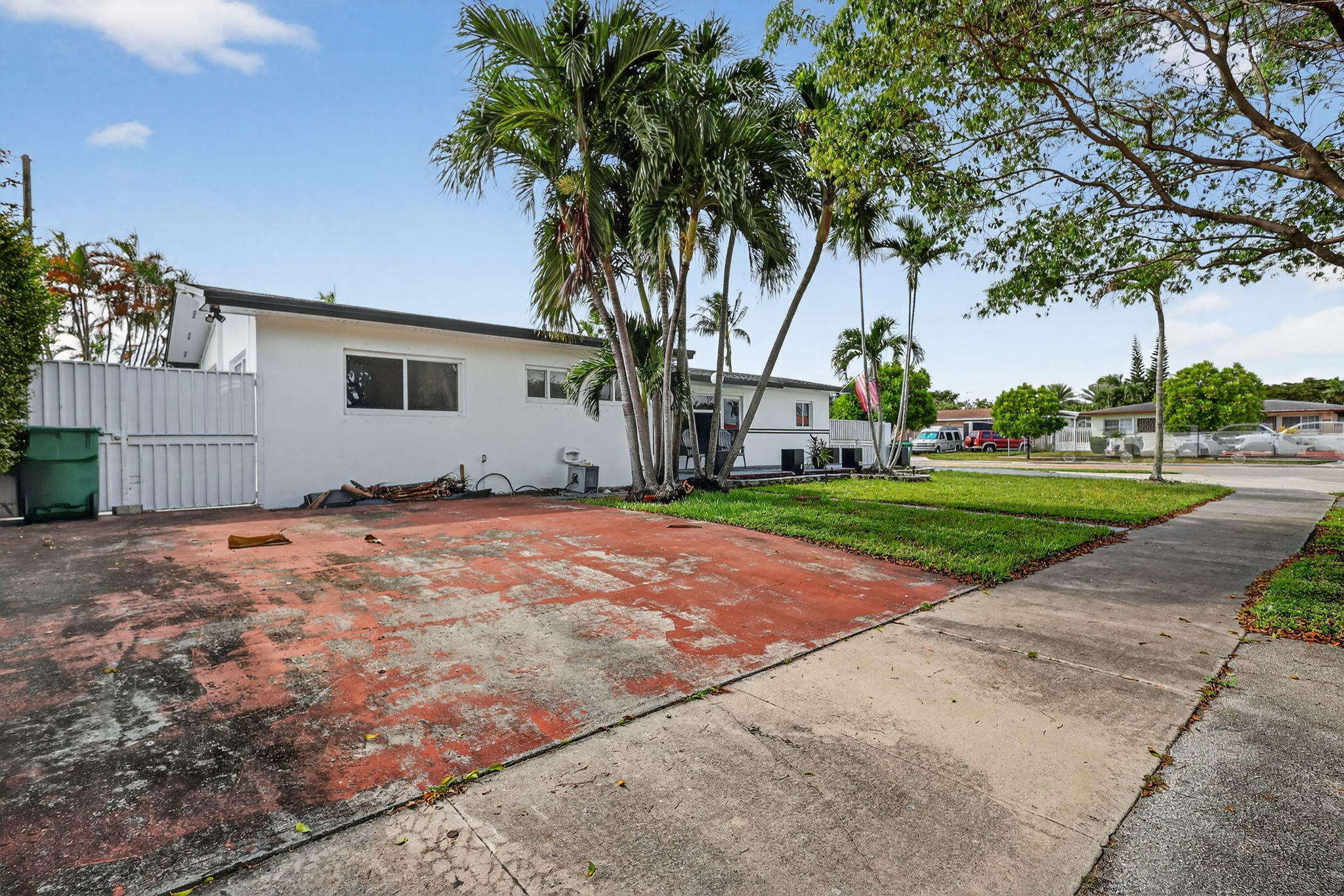 6120 Northwest 110th Terrace Hialeah, FL 33012 - Photo 3 of 64 3-web-or-mls-8H3A1905