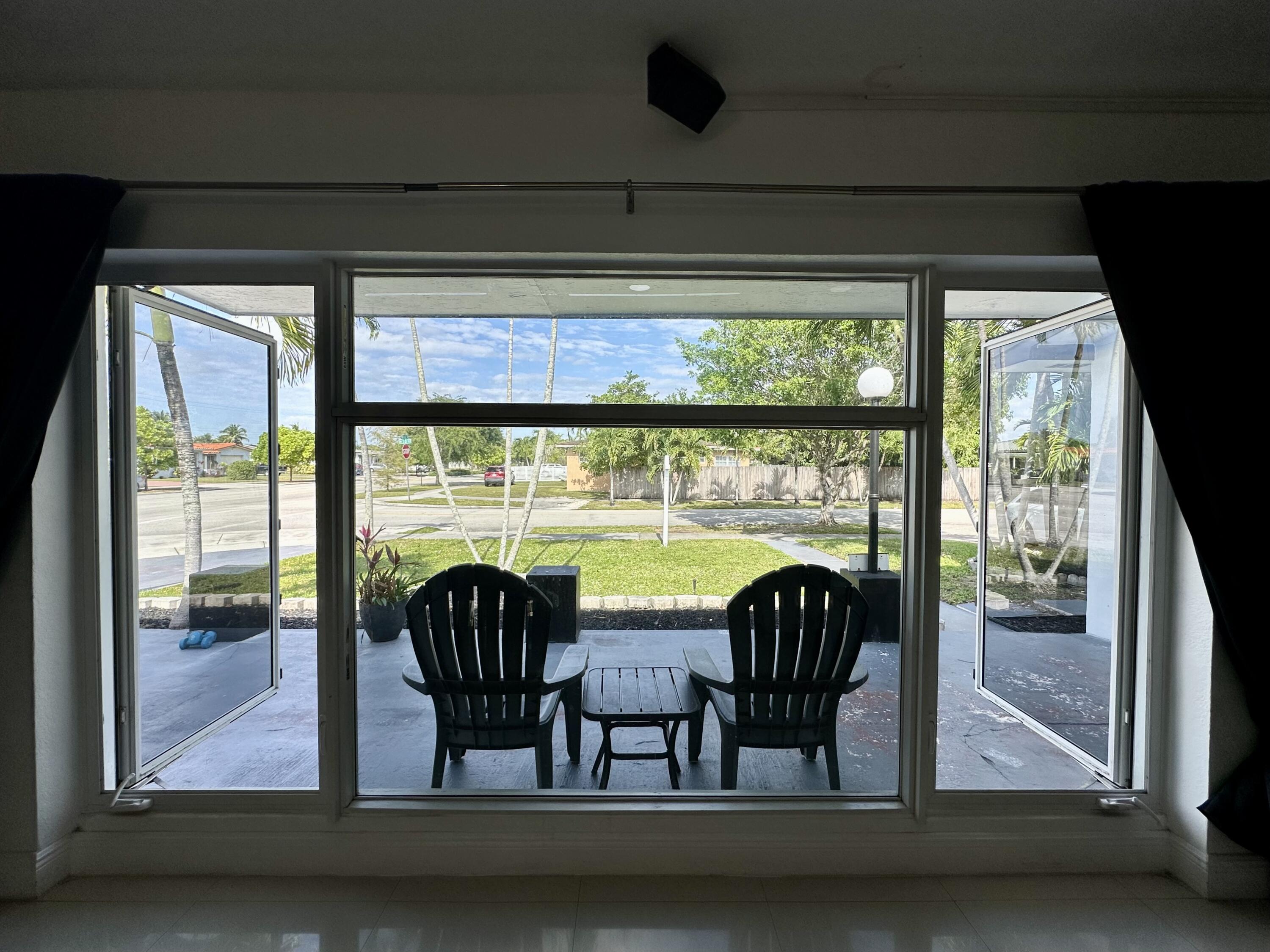 6120 Northwest 110th Terrace Hialeah, FL 33012 - Photo 5 of 64 IMG_7769
