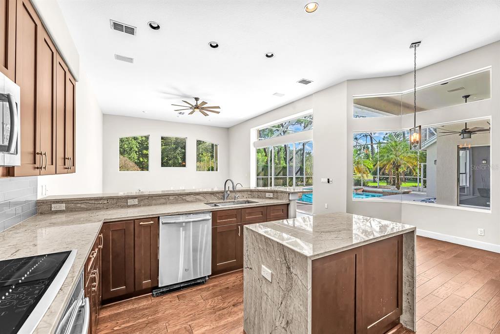 3504 Old Course Lane Valrico, FL 33596 - Photo 13 of 59