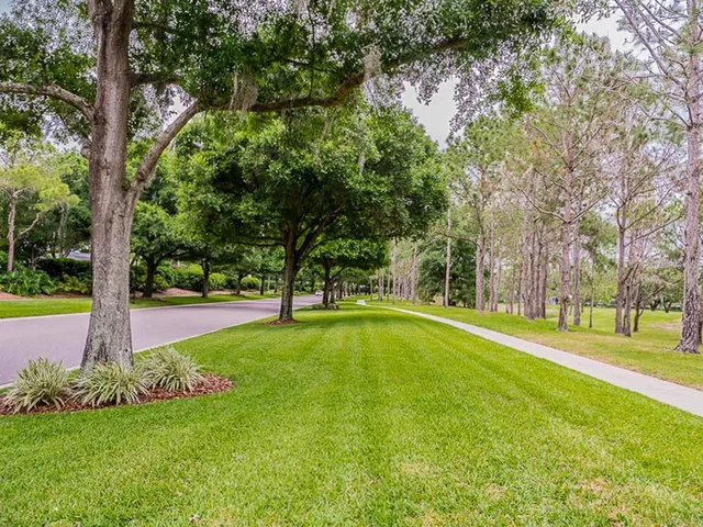 $850,000 | 3504 Old Course Lane, Valrico, FL 33596