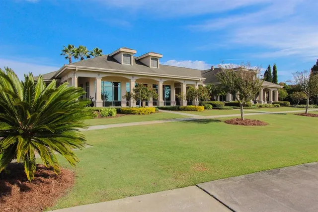 $850,000 | 3504 Old Course Lane, Valrico, FL 33596