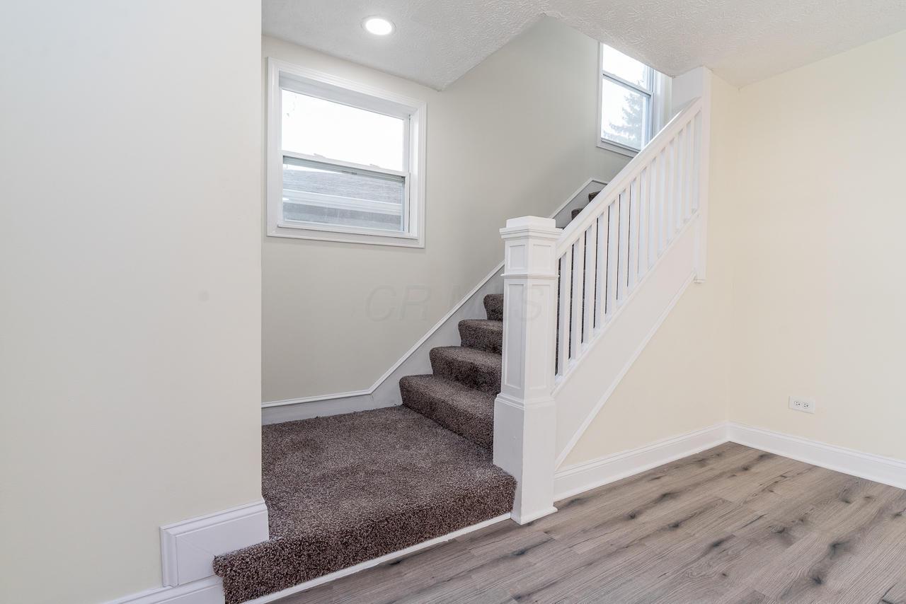 1321 Lockbourne Road Columbus, OH 43206 - Photo 24 of 41