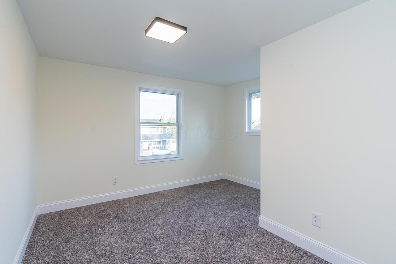 1321 Lockbourne Road Columbus, OH 43206 - Photo 25 of 41