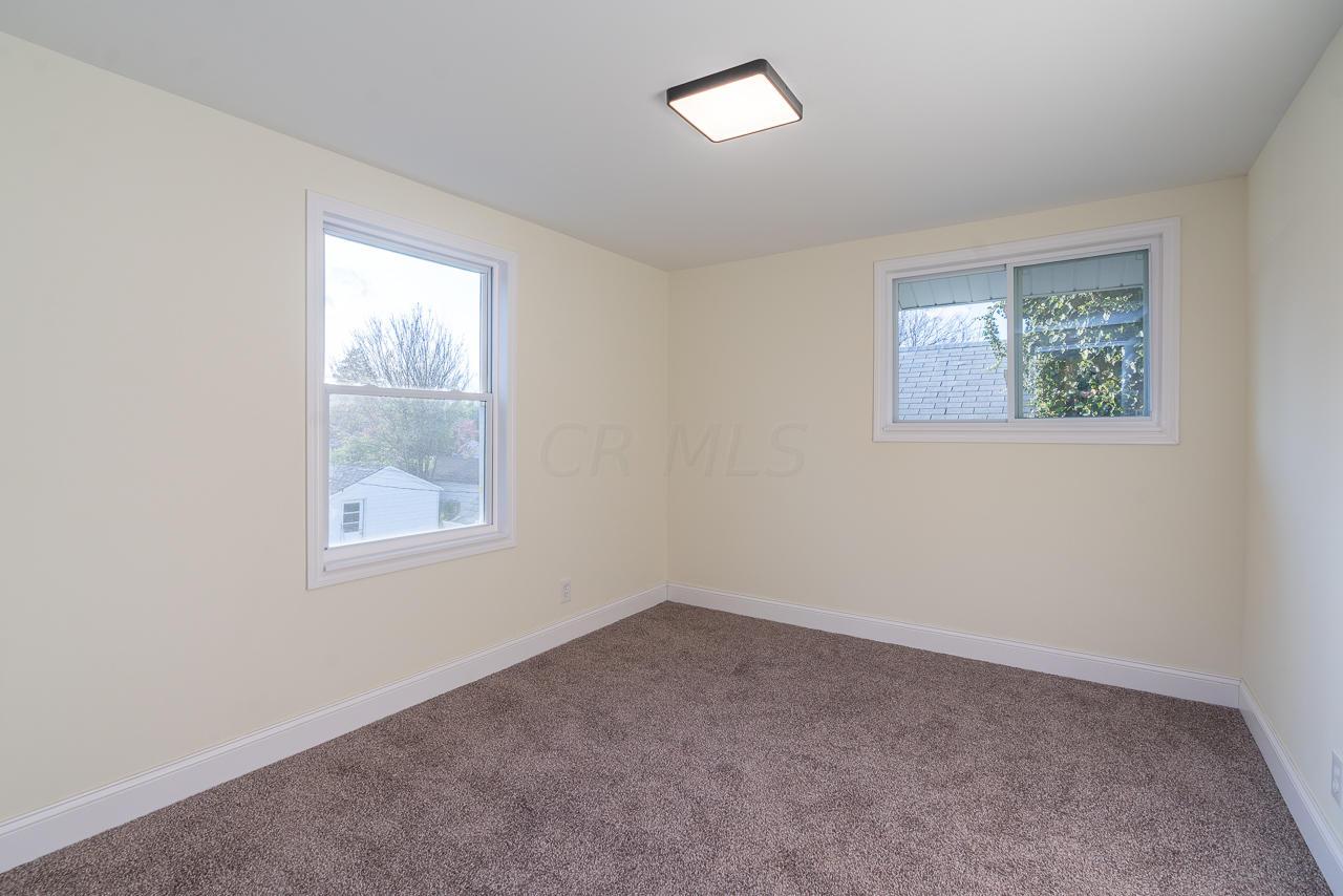1321 Lockbourne Road Columbus, OH 43206 - Photo 28 of 41