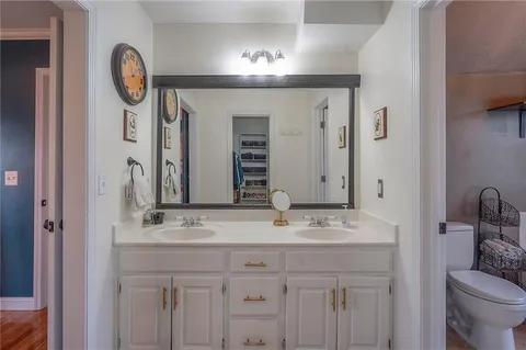 $339,950 | 13741 Lawrence Avenue, Bonner Springs, KS 66012