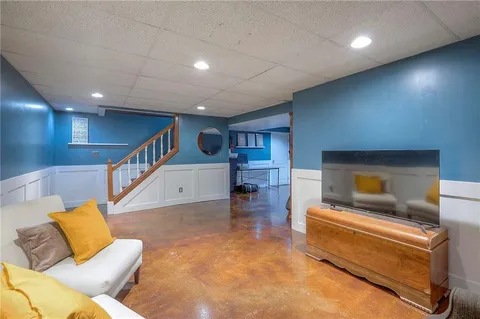 $339,950 | 13741 Lawrence Avenue, Bonner Springs, KS 66012