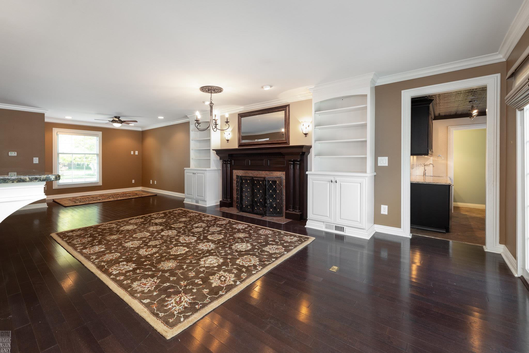 592 Thorntree Road Grosse Pointe Woods, MI 48236 - Photo 16 of 53